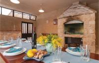 Plán poschodí v ubytovaní Six-Bedroom Holiday Home In Omis