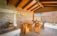 Plán poschodí v ubytovaní Beautiful Apartment In Hr-52215 Vodnjan