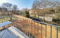 Balkon lub taras w obiekcie Amazing Apartment In Narbonne With Wifi