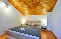 Posteľ alebo postele v izbe v ubytovaní Stunning Home In Gornje Stative
