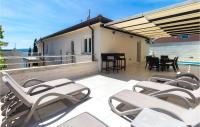 Balkón alebo terasa v ubytovaní Cozy Apartment In Crikvenica With Wifi