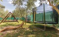 Vonkajšia záhrada v ubytovaní Holiday Home Peroj I