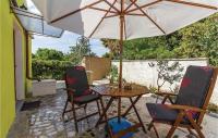 Vonkajšia záhrada v ubytovaní Holiday Home Peroj I