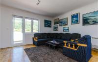 Posedenie v ubytovaní Stunning Home In Broce With Wifi