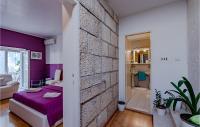 Postel nebo postele na pokoji v ubytování 1 Bedroom Nice Home In Korcula