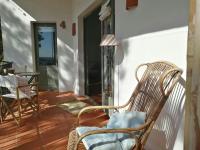 Posezení v ubytování T4 · Beachside escape with unbeatable views