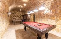 Biliár nebo kulečník v ubytování Stunning Home In Cista Velika With Wifi