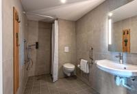 Kúpeľňa v ubytovaní B&B HOTEL Landerneau Bois Noir