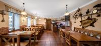 Restauracja lub miejsce do jedzenia w obiekcie Chata VIKTORKA, Černá hora