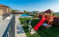 Basen w obiekcie Villa Silvia lub w pobliżu