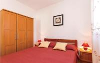 Posteľ alebo postele v izbe v ubytovaní Holiday Home Kapelica Ix Cr
