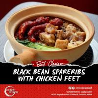 Jídlo v hotelu nebo okolí