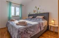 Posteľ alebo postele v izbe v ubytovaní Apartment Banjole With Sea View 201