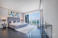 Půdorys ubytování LUX - Lavish Suite with Full Palm Jumeirah View 1