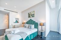 Půdorys ubytování LUX - Lavish Suite with Full Palm Jumeirah View 1