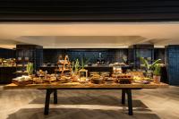 Jídlo v hotelu nebo okolí