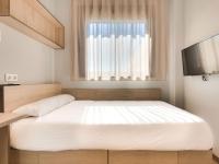 Posteľ alebo postele v izbe v ubytovaní Livensa Living Studios Málaga Feria