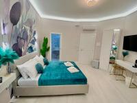 A television and/or entertainment centre at San Pietro Rooms 84