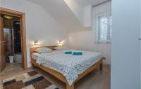 Posteľ alebo postele v izbe v ubytovaní Awesome Home In Pridraga