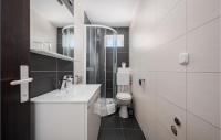 Kúpeľňa v ubytovaní Holiday Home Perci 13