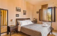 A bed or beds in a room at Amazing Home In Kokari