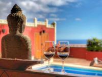 Nápoje v ubytování Villa Zen Adeje Piscina privada climatizada