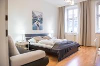 A bed or beds in a room at Delightful 2BR Apt.-Near Wiener Stadthalle