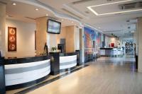 Hotel Zentral Leónのロビーまたはフロント