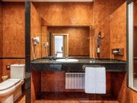 Hotel Zentral Leónにあるバスルーム