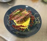 Jídlo v penzionu nebo okolí