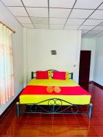 Postel nebo postele na pokoji v ubytování TAMONWAN HOUSE Koh Tao