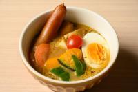 ホテルの敷地内または近くでの食事または食べ物