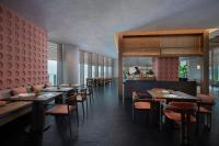 En restaurant eller et andet spisested på Zhuhai Dong'ao Island Marriott Resort and Spa
