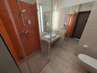 Łazienka w obiekcie Hotel Arkadia Jelcz-Laskowice