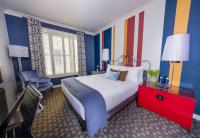 Ein Bett oder Betten in einem Zimmer der Unterkunft The Marker Union Square San Francisco
