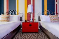 Ein Bett oder Betten in einem Zimmer der Unterkunft The Marker Union Square San Francisco