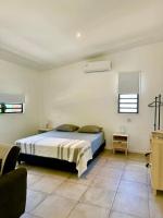 Tiny House Moorea Hinavaiにあるベッド