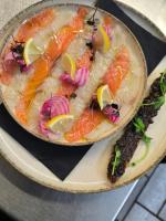 Jídlo v hotelu nebo okolí