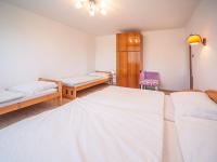 Postel nebo postele na pokoji v ubytování Villa Filip by Interhome