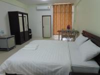 Postel nebo postele na pokoji v ubytování A&S Residence Kanchanaburi