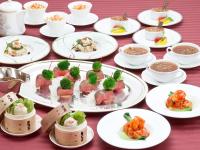 ホテルの敷地内または近くでの食事または食べ物