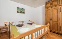 Posteľ alebo postele v izbe v ubytovaní Nice Home In Stinica With Wifi