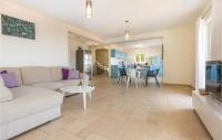 Posezení v ubytování Holiday Home Gornji Tucepi 36