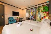 Solare De Monte Hotel & Spaにあるテレビまたはエンターテインメントセンター