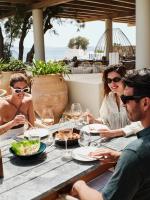 Hostia v ubytovaní The Coast Bill&Coo-The Leading Hotels of the World