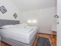 Posteľ alebo postele v izbe v ubytovaní MY DALMATIA - Seaside villa Marin with private heated pool