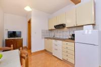 Kuchyňa alebo kuchynka v ubytovaní Apartments Nada