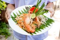 ホテルの敷地内または近くでの食事または食べ物