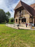 Ogród w obiekcie Gîtes les Deux Vallées