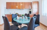 Kuchyň nebo kuchyňský kout v ubytování Holiday Home Betiga Betiga